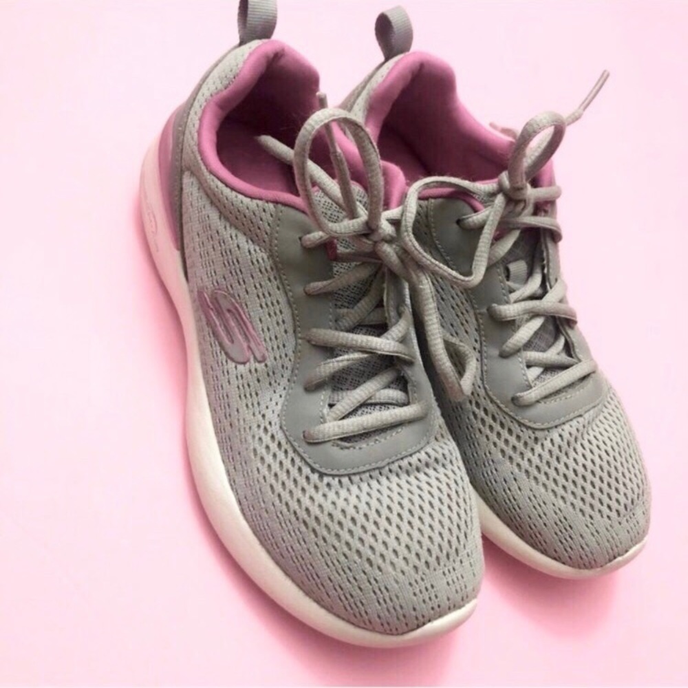 Girls Sneakers Skechers size 6.5